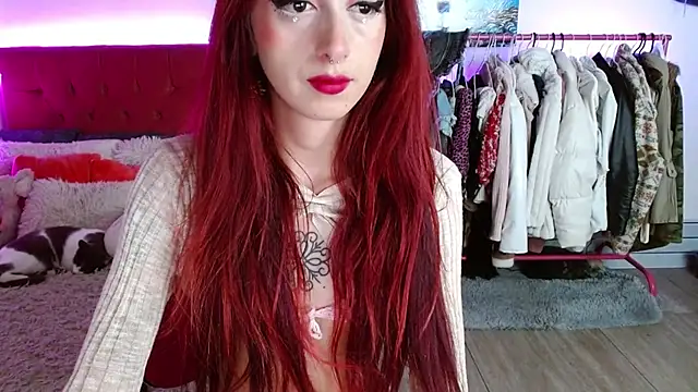 alisseallie online show from October 2025 05:44:02 PM