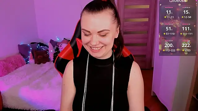Kristina Logan online show from December 2024 03:04:02 PM