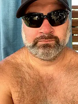 fat cock 4 you online show from September 2025 01:00:01 PM