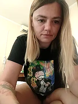 KrissSexi online show from September 2025 02:42:01 PM