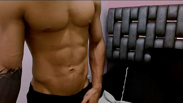 AlbertBernal69 online show from January 2025 10:48:02 AM