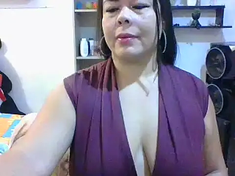 ChiaraFioree online show from January 2025 03:11:01 PM