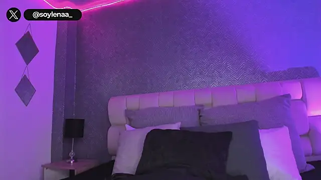 lena banks online show from November 2025 10:21:02 PM