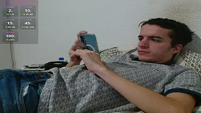 Tombgy07 online show from October 2025 07:04:02 PM