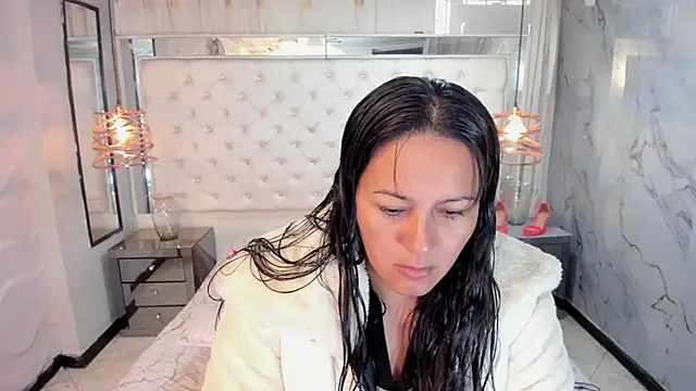 Georgina-Musk online show from March 2025 12:41:01 PM