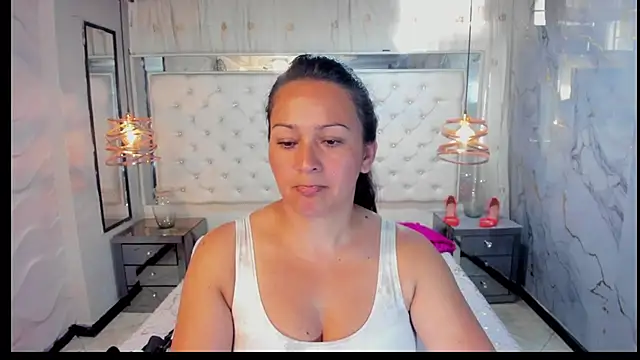 Georgina-Musk online show from March 2025 08:00:02 PM