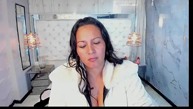 Georgina-Musk online show from March 2025 06:37:02 PM