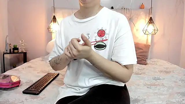 SakuraLee  online show from October 2025 01:55:01 PM