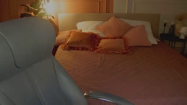 Snapshot of anita_blairr chatting on November 2025 12:53:01 AM anita blairr online show from November 2025 12:53:01 AM