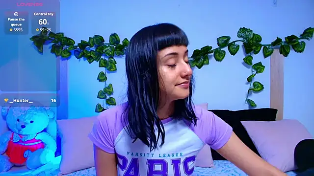 tati cardenas online show from October 2025 05:50:02 AM