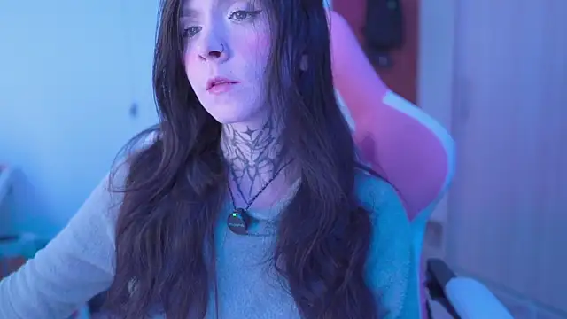 Snapshot of Meowbluu chatting on September 2025 10:48:01 AM Meowbluu online show from September 2025 10:48:01 AM