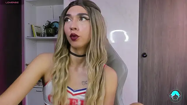 Snapshot of sofi_elfqueen chatting on February 2025 10:54:01 PM sofi elfqueen online show from February 2025 10:54:01 PM