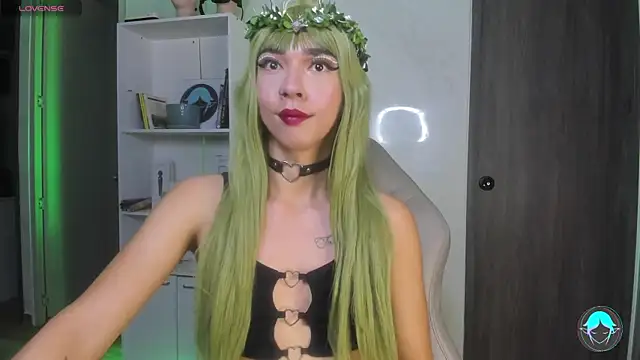 Snapshot of sofi_elfqueen chatting on March 2025 12:37:01 AM sofi elfqueen online show from March 2025 12:37:01 AM