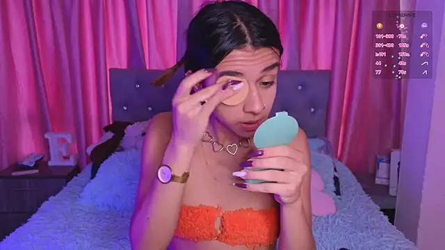 Snapshot of Emiily_Scott1 chatting on October 2025 02:46:02 PM Emiily Scott1 online show from October 2025 02:46:02 PM