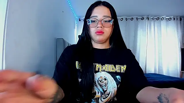 aliice walker  online show from October 2025 01:03:02 PM