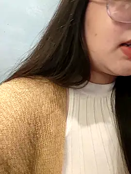 ANNELIESE  online show from February 2025 02:37:02 PM