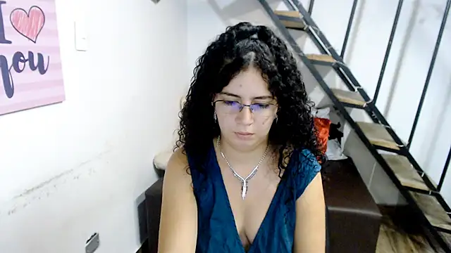samantha baby  online show from January 2025 01:26:02 AM