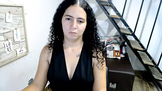 samantha baby  online show from February 2025 12:51:02 AM