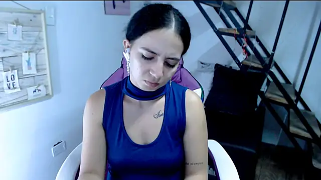 samantha baby  online show from September 2025 07:04:01 PM