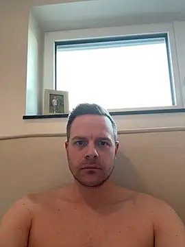 Danii0790 online show from February 2025 04:14:01 PM