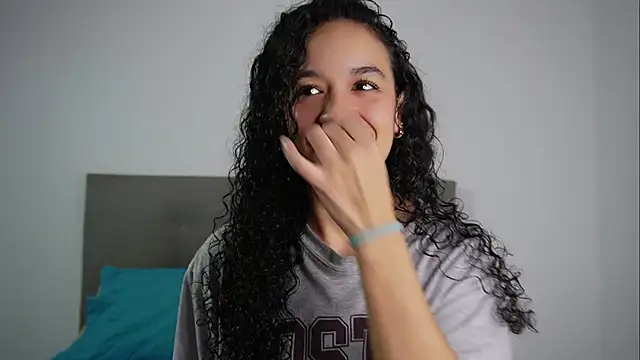 angela  98 online show from September 2025 01:16:02 PM