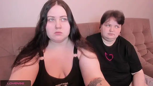 ihaveasecret  online show from January 2025 08:00:01 PM