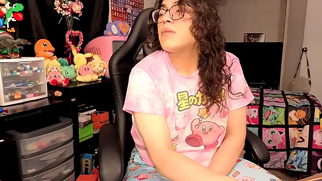 Snapshot of ShinyCherub chatting on September 2025 01:49:01 PM ShinyCherub online show from September 2025 01:49:01 PM