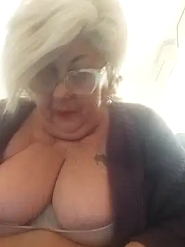 Merilulla online show from February 2025 02:01:01 PM