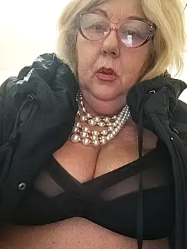 Merilulla online show from March 2025 03:56:01 PM