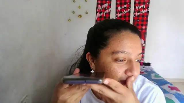 almaswan1 online show from December 2024 03:25:02 PM