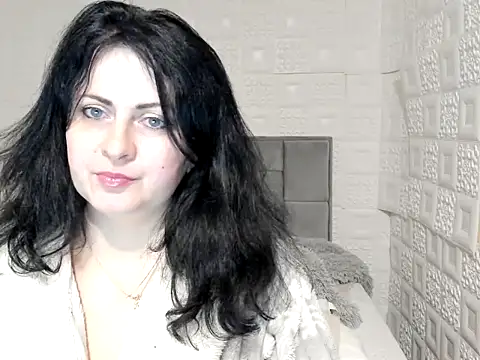 Lillian2 online show from January 2025 07:46:01 PM