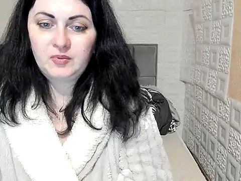 Lillian2 online show from February 2025 09:36:02 PM
