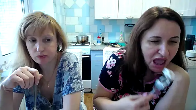 Snapshot of DonnaMagdalena chatting on January 2025 11:04:02 AM DonnaMagdalena online show from January 2025 11:04:02 AM