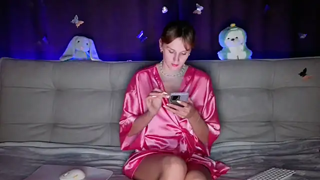 Snapshot of intolerable_girl chatting on November 2025 08:41:02 PM intolerable girl online show from November 2025 08:41:02 PM