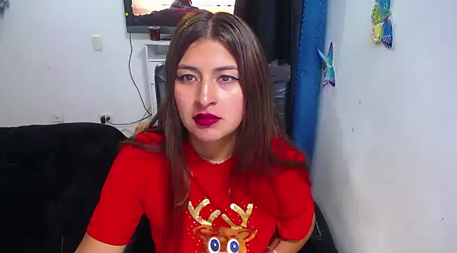 Yunhot  online show from December 2024 11:39:02 PM