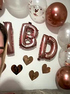 Snapshot of Celestedubois chatting on November 2025 06:54:01 PM Celestedubois online show from November 2025 06:54:01 PM