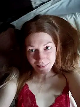 Snapshot of _Sweet_Love_ chatting on October 2025 01:20:01 PM Sweet Love online show from October 2025 01:20:01 PM