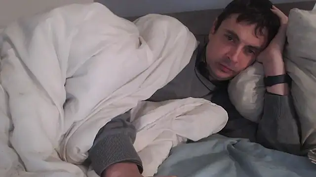 freddy0222222 online show from December 2024 12:00:02 PM