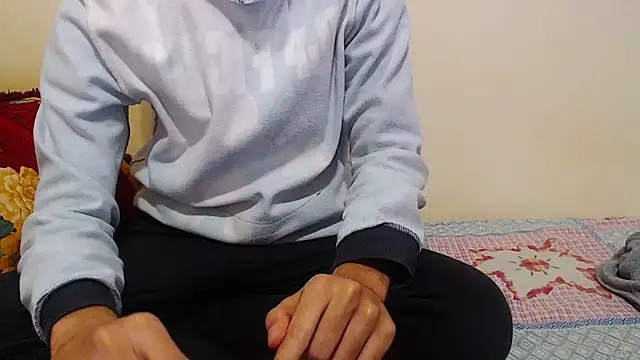 Snapshot of Alexdelarge323 chatting on January 2025 11:27:02 AM Alexdelarge323 online show from January 2025 11:27:02 AM