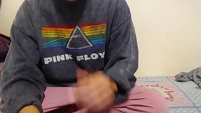 Snapshot of Alexdelarge323 chatting on February 2025 11:21:01 AM Alexdelarge323 online show from February 2025 11:21:01 AM