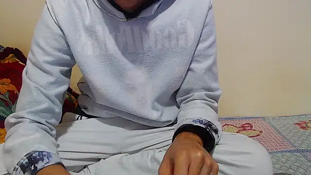 Snapshot of Alexdelarge323 chatting on February 2025 04:21:01 PM Alexdelarge323 online show from February 2025 04:21:01 PM