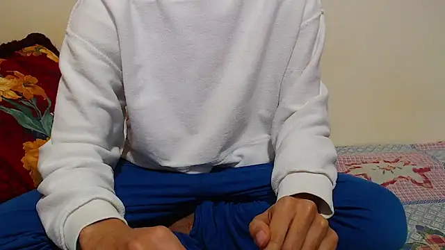 Snapshot of Alexdelarge323 chatting on March 2025 11:33:01 AM Alexdelarge323 online show from March 2025 11:33:01 AM