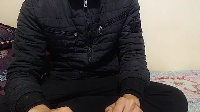 Snapshot of Alexdelarge323 chatting on March 2025 04:34:02 PM Alexdelarge323 online show from March 2025 04:34:02 PM