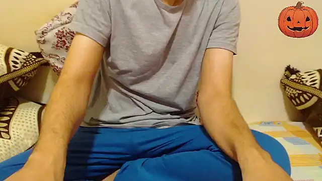 Snapshot of Alexdelarge323 chatting on October 2025 10:55:01 AM Alexdelarge323 online show from October 2025 10:55:01 AM