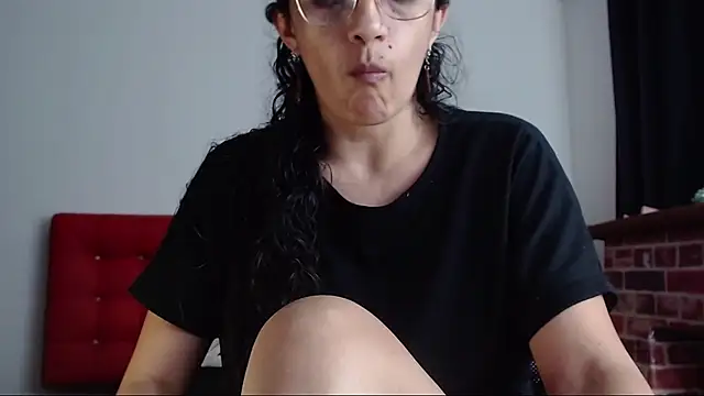 Lucynaugthyy online show from March 2025 12:08:01 AM