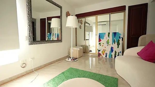 Snapshot of aliceabrams chatting on November 2025 07:05:01 PM aliceabrams online show from November 2025 07:05:01 PM