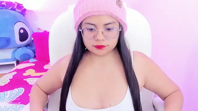 esmeralda112 online show from December 2024 07:17:02 PM