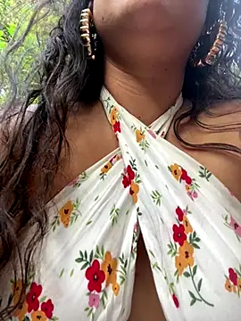 Snapshot of demonaughtyyy chatting on October 2025 10:38:01 PM demonaughtyyy online show from October 2025 10:38:01 PM