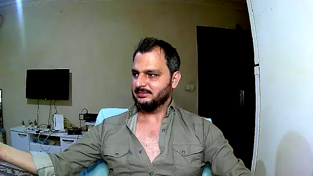 Coldskull69 online show from October 2025 07:37:01 PM