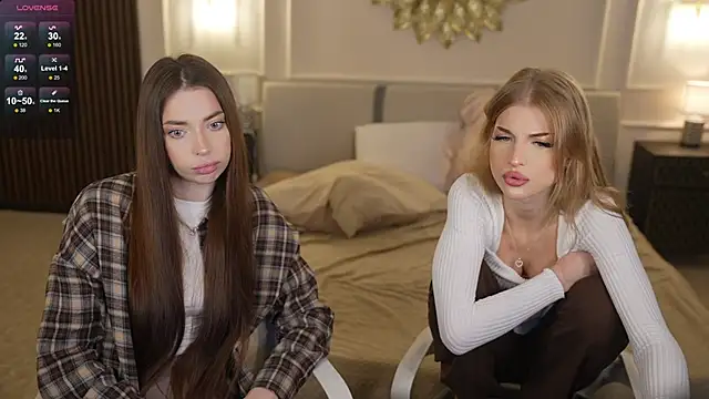 Snapshot of Kate054 chatting on October 2025 07:42:02 AM Kate054 online show from October 2025 07:42:02 AM